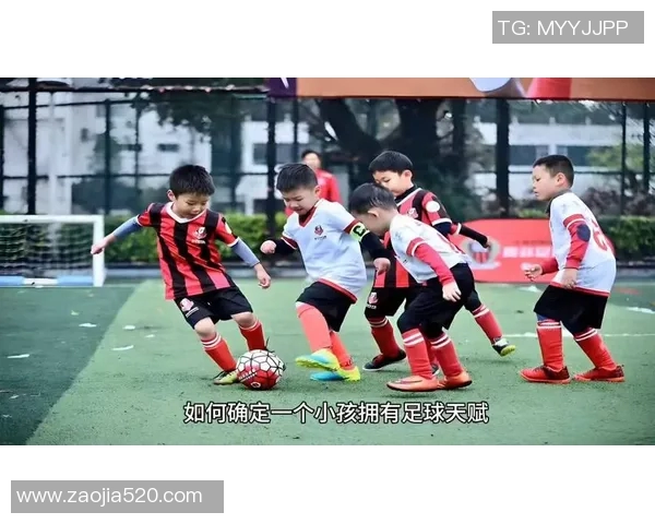 足球明星与小朋友互动畅谈梦想与足球的乐趣