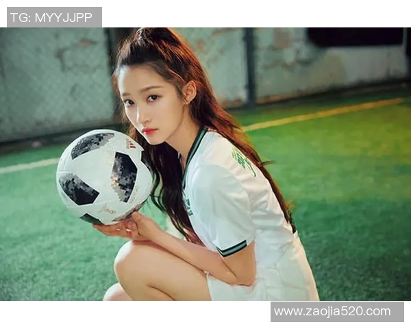 足球明星女性肩膀魅力展示图集让你领略运动之美与力量的结合